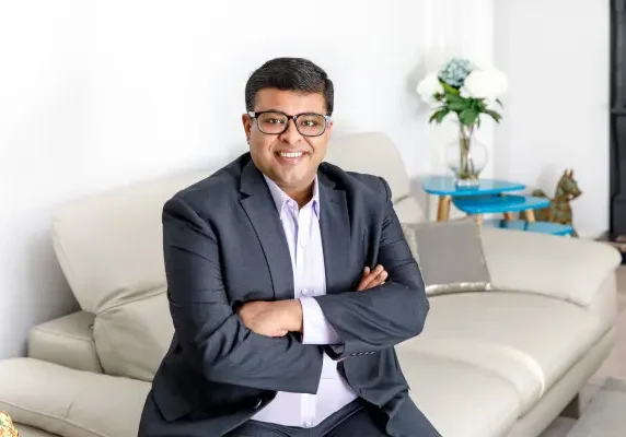 Pulkit Agrawal Headshot 600 x 400 image